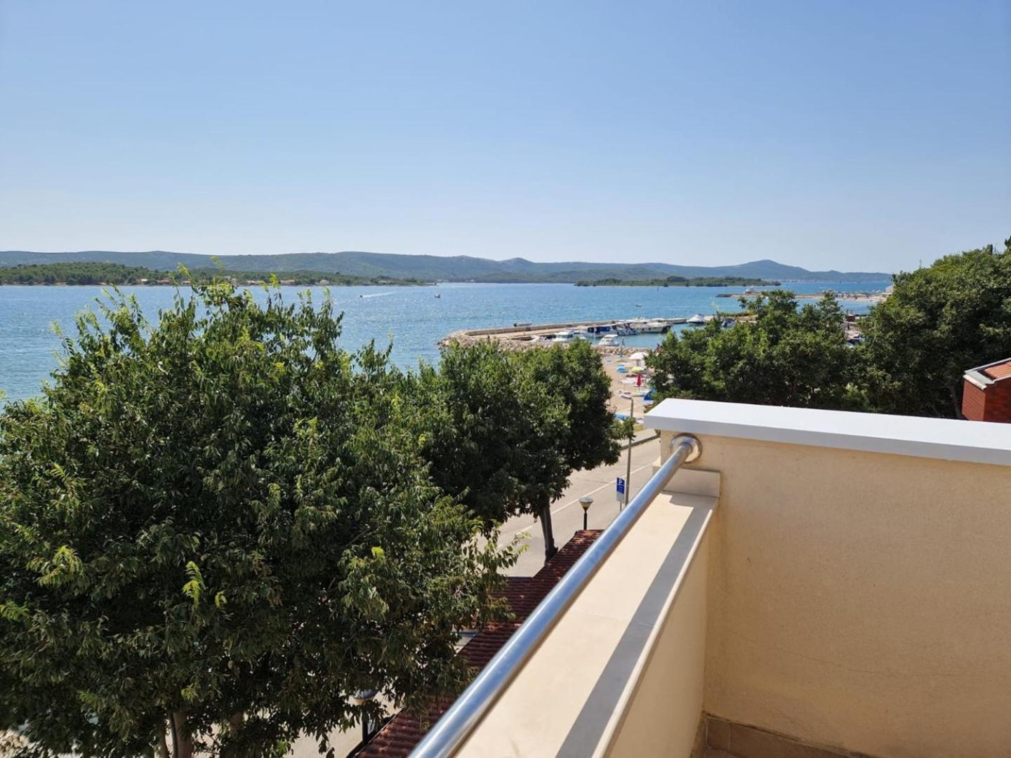 Seaside Apartments ตูรันญ์ ภายนอก รูปภาพ