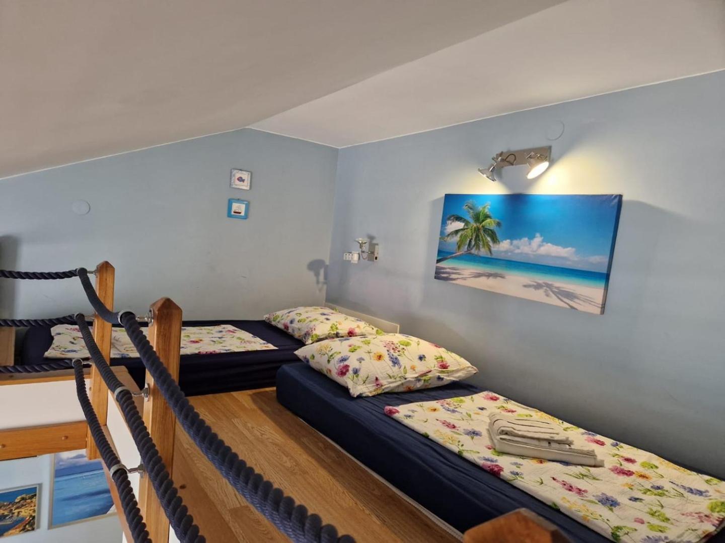 Seaside Apartments ตูรันญ์ ภายนอก รูปภาพ